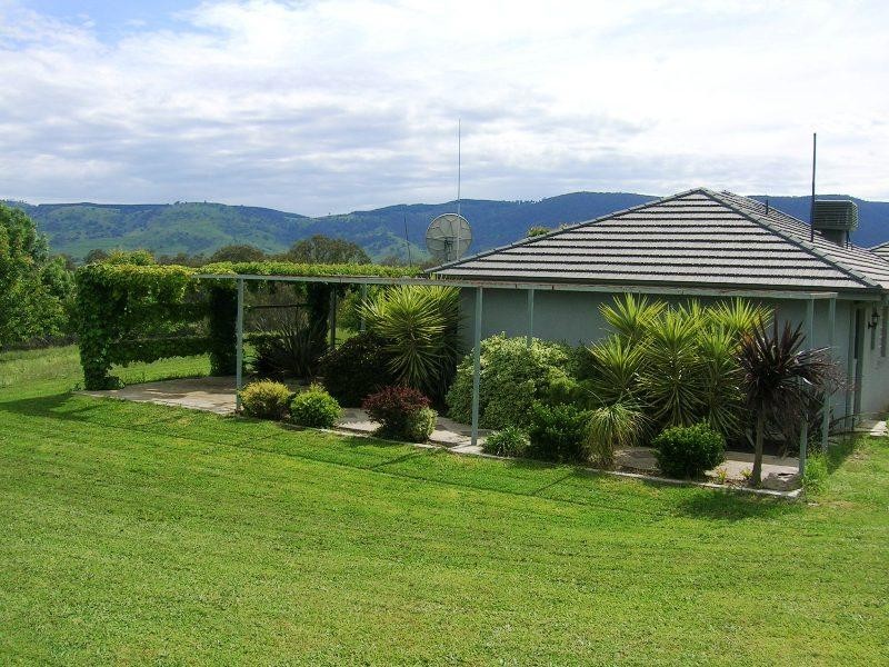 1923 Omeo Highway, Tallandoon VIC 3700