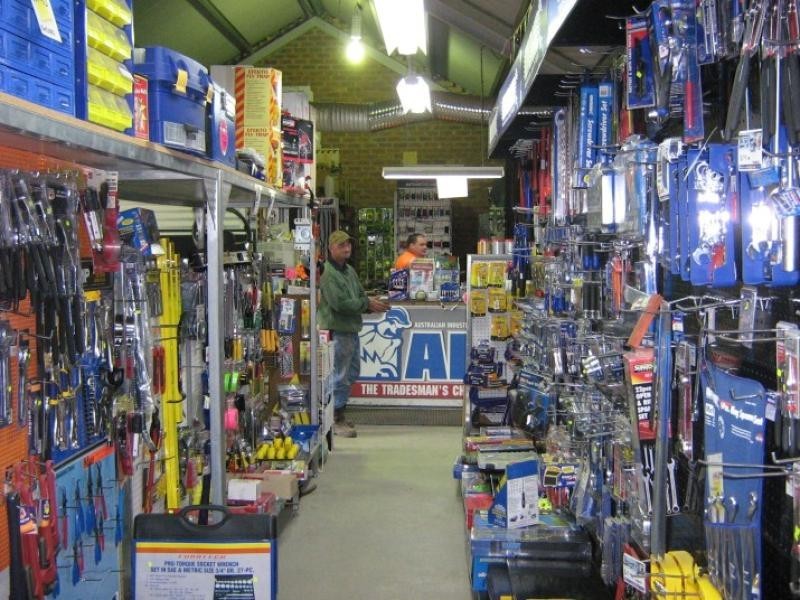 73 Lachlan Street, Hay NSW 2711