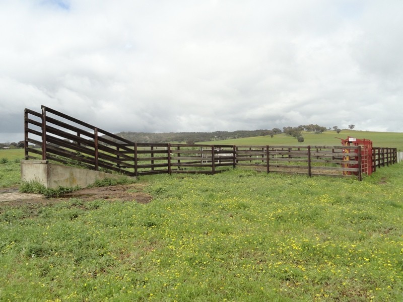 “Spring Lawn” Gayfer Road, Chiltern VIC 3683