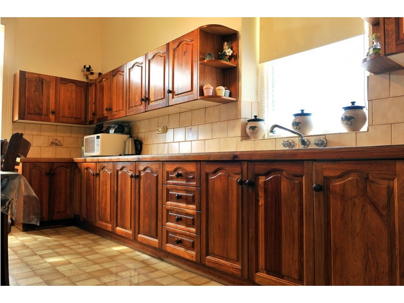 2527 The Snow Road, Markwood VIC 3678