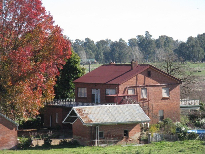 2527 The Snow Road, Markwood VIC 3678