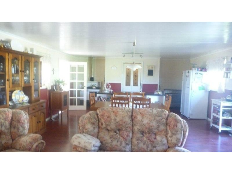 3512 Tallangatta Creek Road, Tallangatta Valley VIC 3701