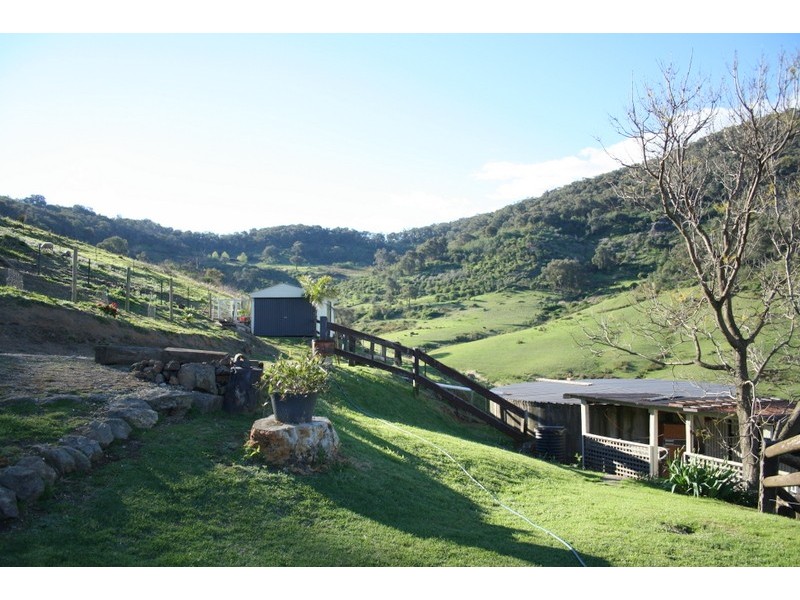 The Cedars 422 Simpson Road, Kergunyah VIC 3691