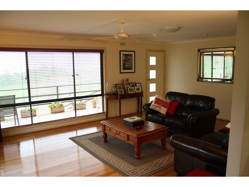 The Cedars 422 Simpson Road, Kergunyah VIC 3691