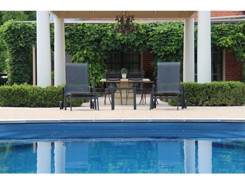 19 Nyhan Street, “The Lodge”, Holbrook NSW 2644