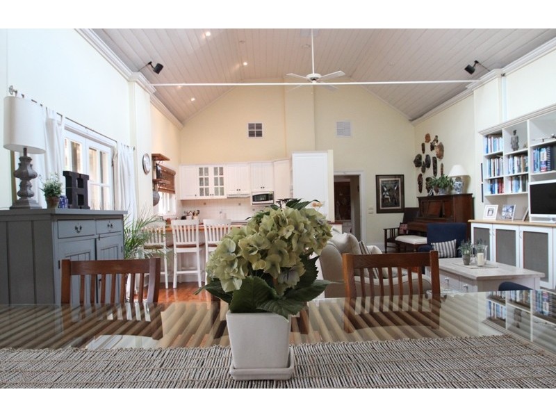 19 Nyhan Street, “The Lodge”, Holbrook NSW 2644