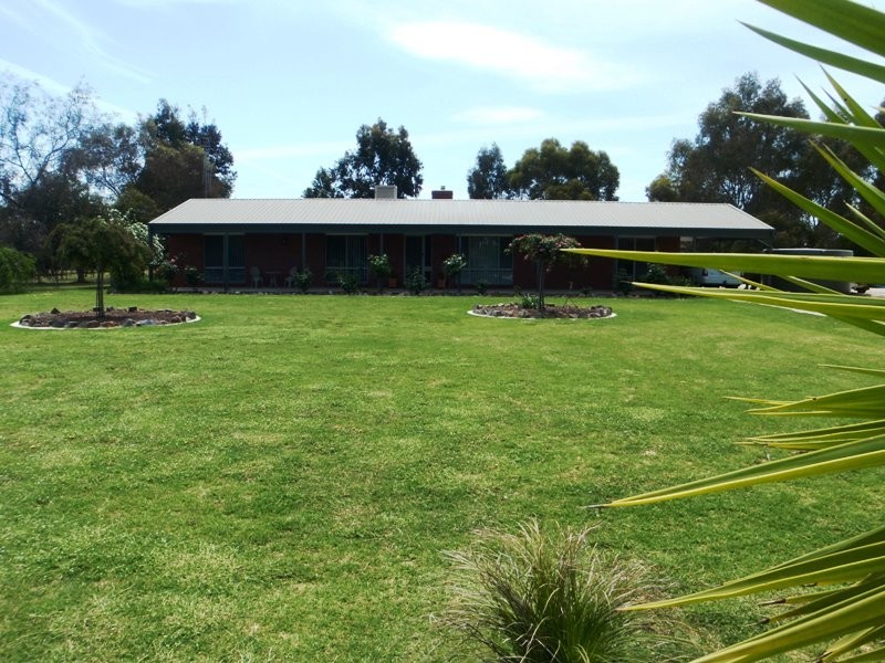 75 Honniball Drive, Tocumwal NSW 2714