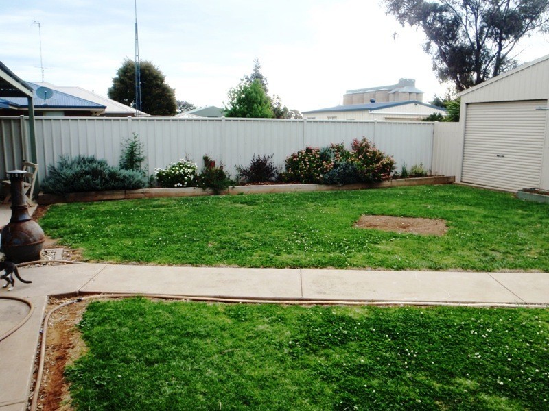 75 Finley Street, Finley NSW 2713