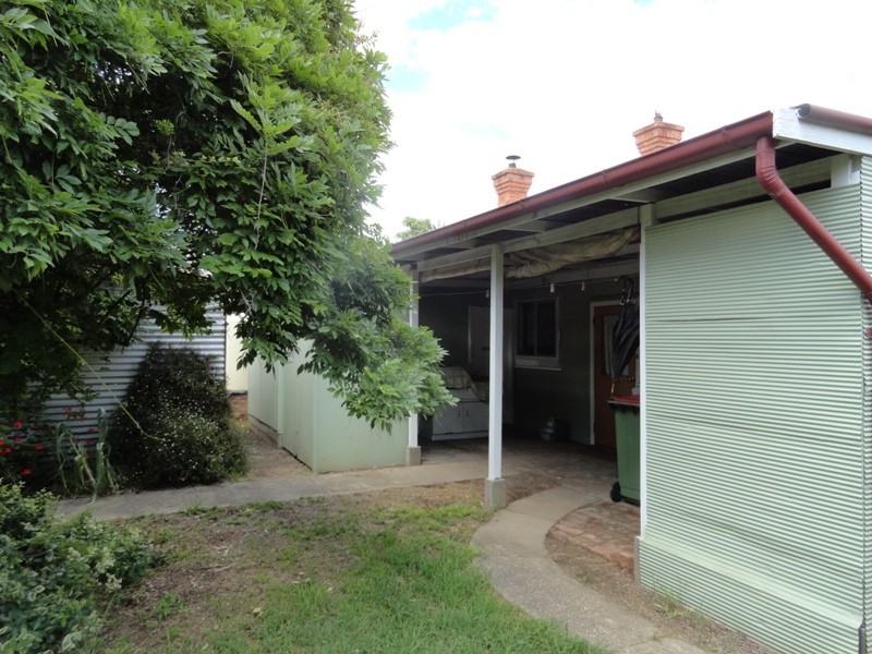 44 Commercial Street, Walla Walla NSW 2659