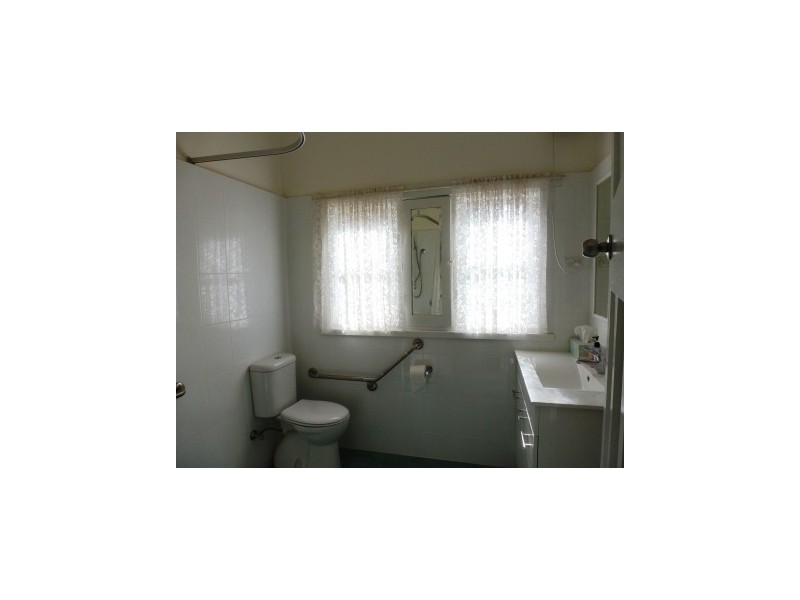 19 Market Street, Boorowa NSW 2586