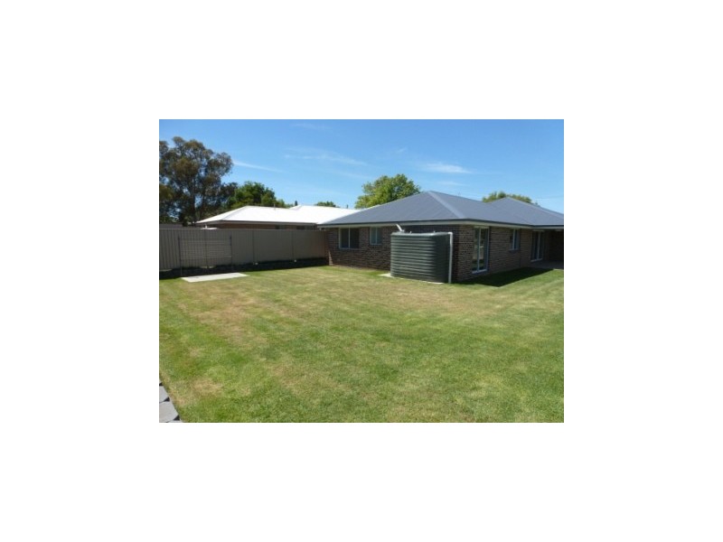 57 Jugiong Street, Boorowa NSW 2586