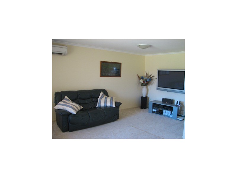 5 Anzac Cresent, Narrandera NSW 2700