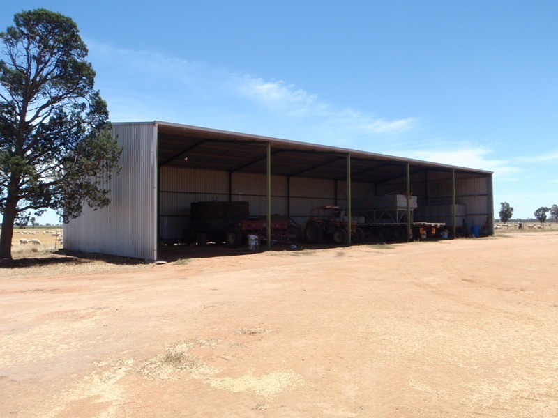 139 Willows Road, Jerilderie NSW 2716