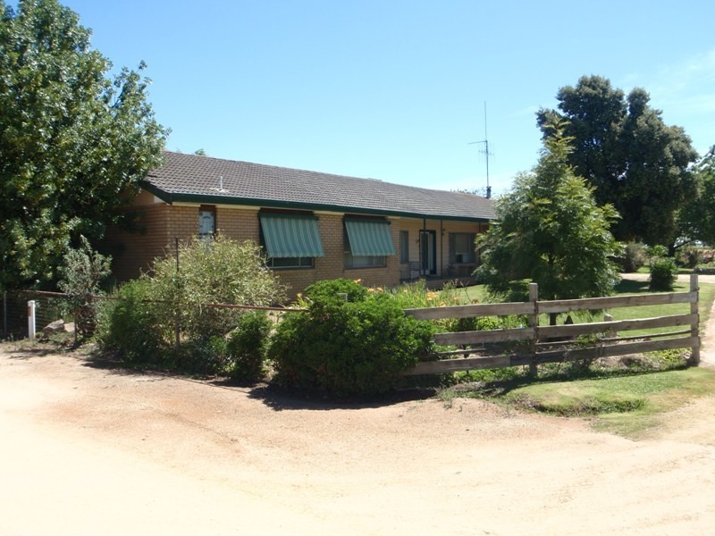139 Willows Road, Jerilderie NSW 2716