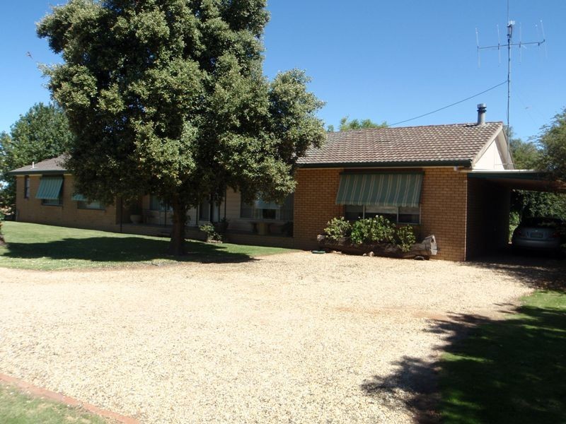 139 Willows Road, Jerilderie NSW 2716