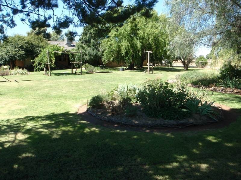 139 Willows Road, Jerilderie NSW 2716