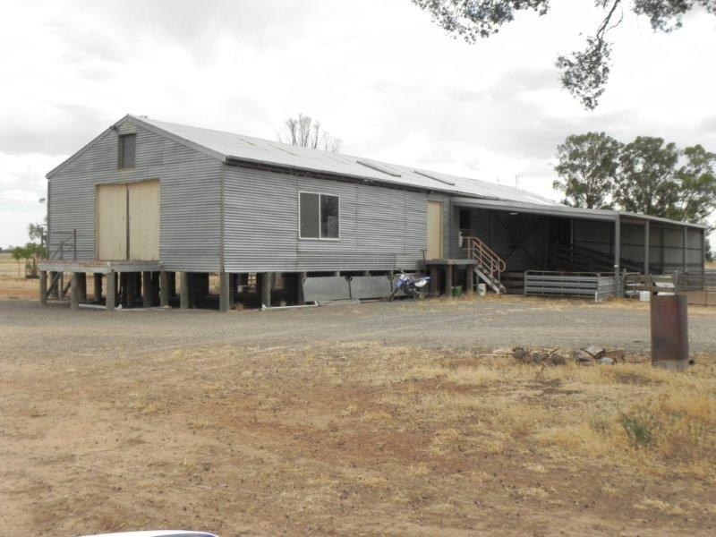 Oaklands NSW 2646