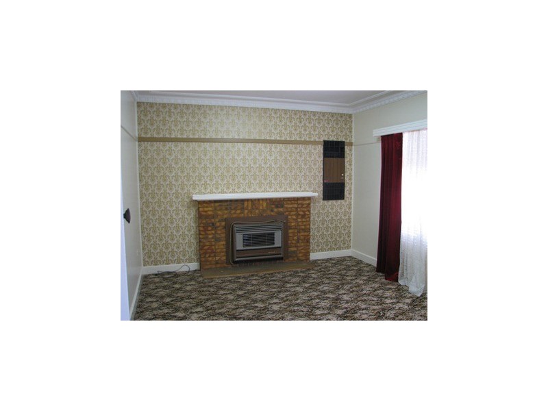 10 Grosvenor, Narrandera NSW 2700