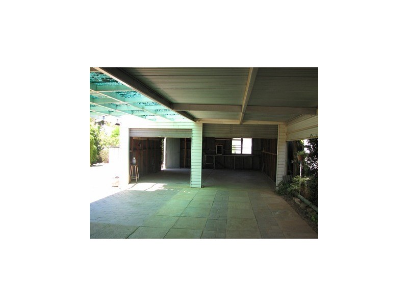 10 Grosvenor, Narrandera NSW 2700