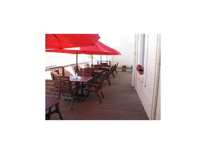 86 – 88 Whitton, Narrandera NSW 2700