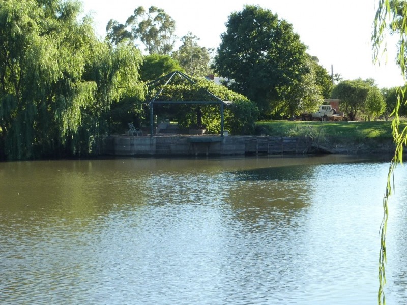 RMB 133 Old Narrandera Road, Wagga Wagga NSW 2650