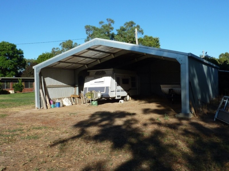 RMB 133 Old Narrandera Road, Wagga Wagga NSW 2650