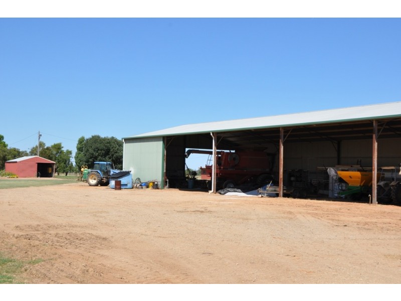 “Kismet West” 600 Riverina Highway, Corowa NSW 2646