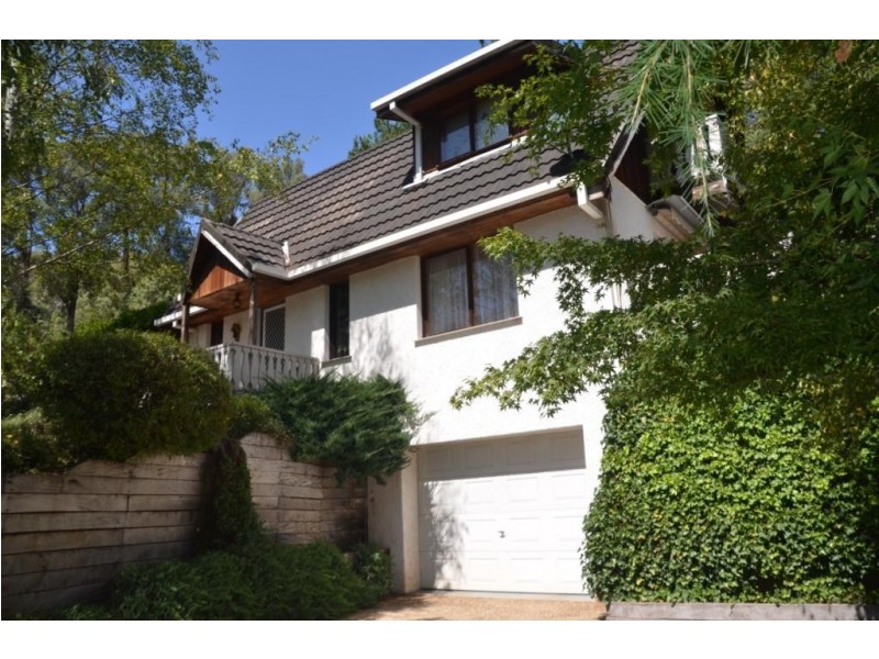 24 Crystal Brook Avenue, Porepunkah, Via, Bright VIC 3741