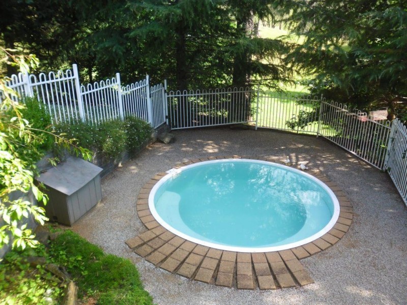 24 Crystal Brook Avenue, Porepunkah, Via, Bright VIC 3741