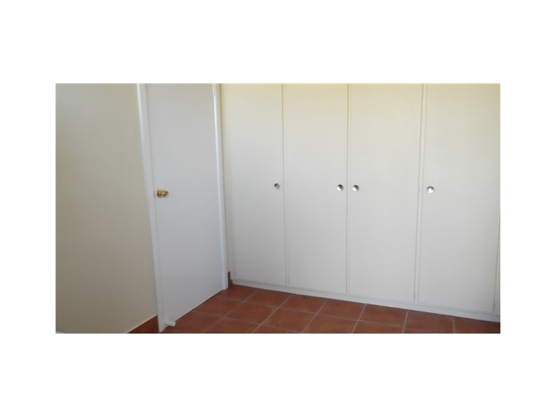 334 Macauley Street, Hay NSW 2711