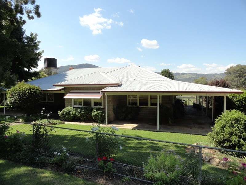 9023 Murray River Road, Walwa VIC 3709