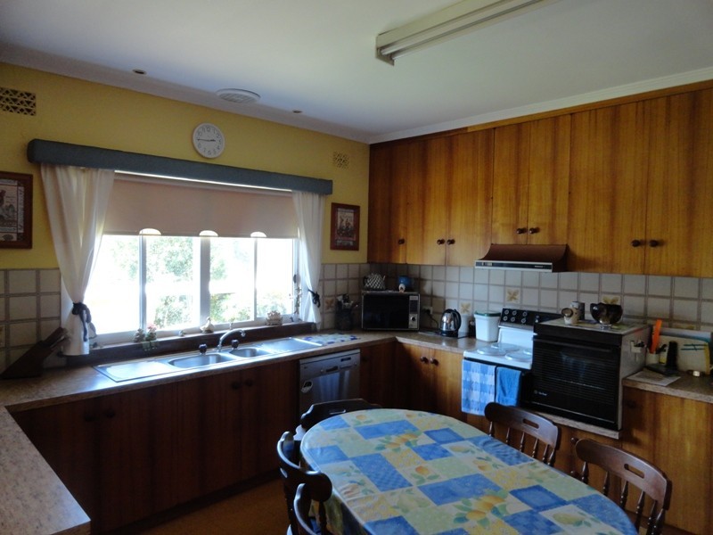 9023 Murray River Road, Walwa VIC 3709