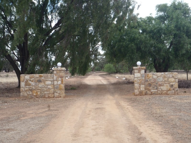 Southdown Road, Deniliquin NSW 2710