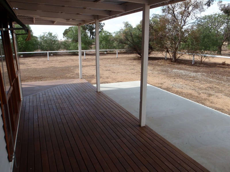 Southdown Road, Deniliquin NSW 2710