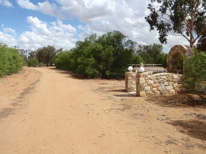 Southdown Road, Deniliquin NSW 2710