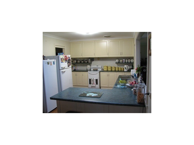73 Elizabeth, Narrandera NSW 2700