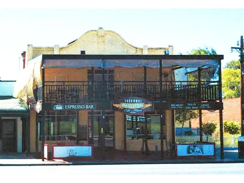 21-23 Deniliquin Road, Tocumwal NSW 2714