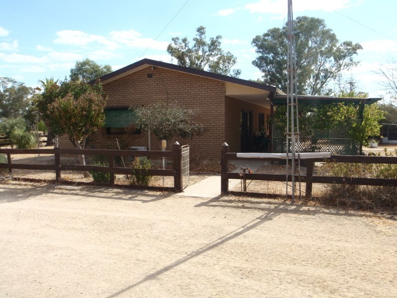 95 Woodstock Road, Berrigan NSW 2712