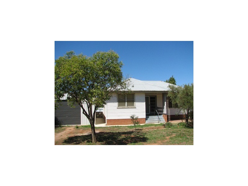 4/A Whitton Street, Narrandera NSW 2700