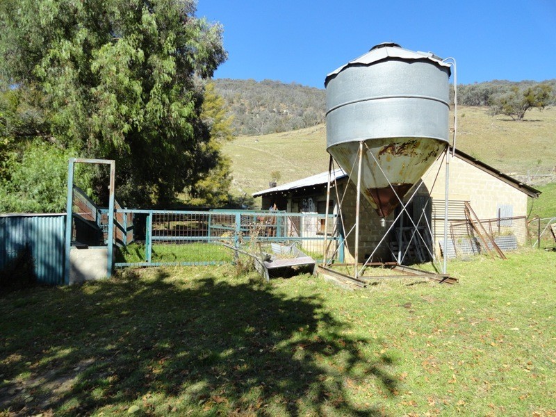 191 Jarvis Lane, Kergunyah VIC 3691