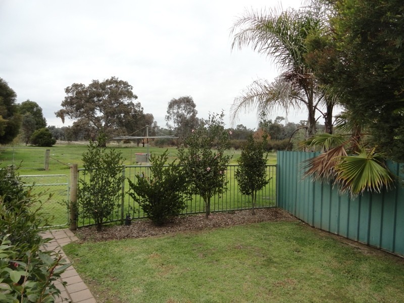596 Chiltern-Barnawartha Road, Barnawartha VIC 3688