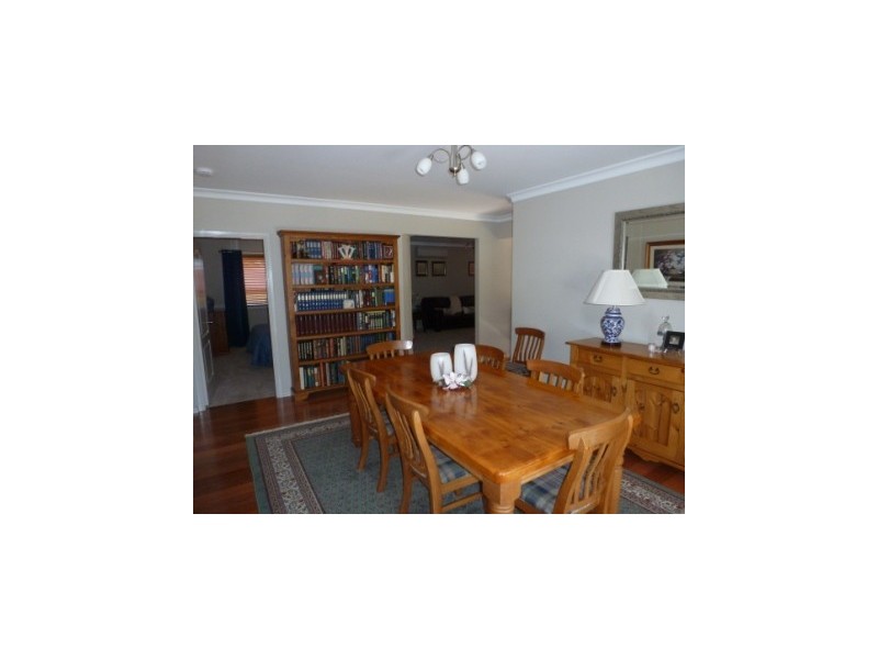 24 Pudman Street, Boorowa NSW 2586