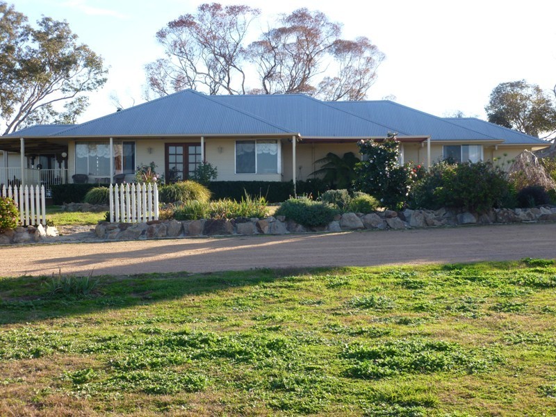 192 Quartz Hill Road, Jindera NSW 2642