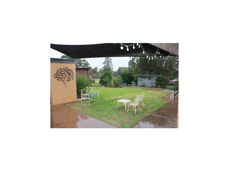 39 Frederica, Narrandera NSW 2700