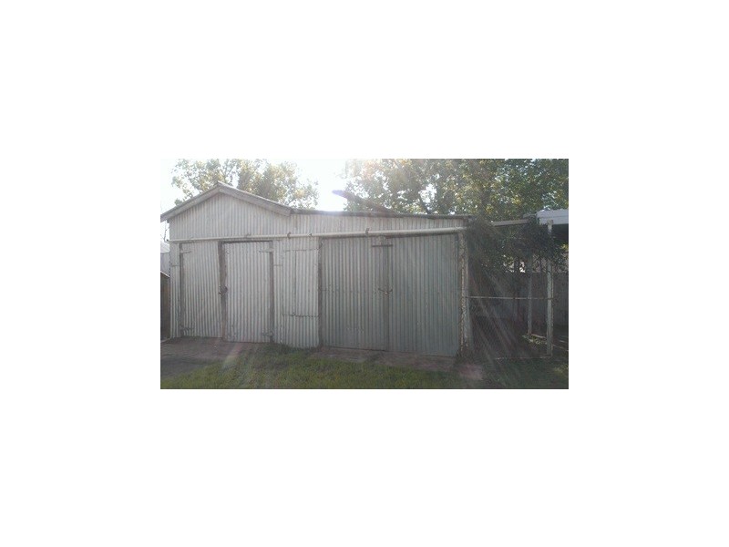 18 Arthur, Narrandera NSW 2700