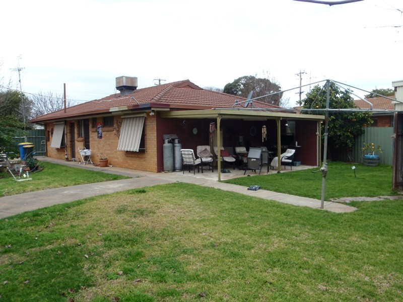 54 Hampton Street, Finley NSW 2713