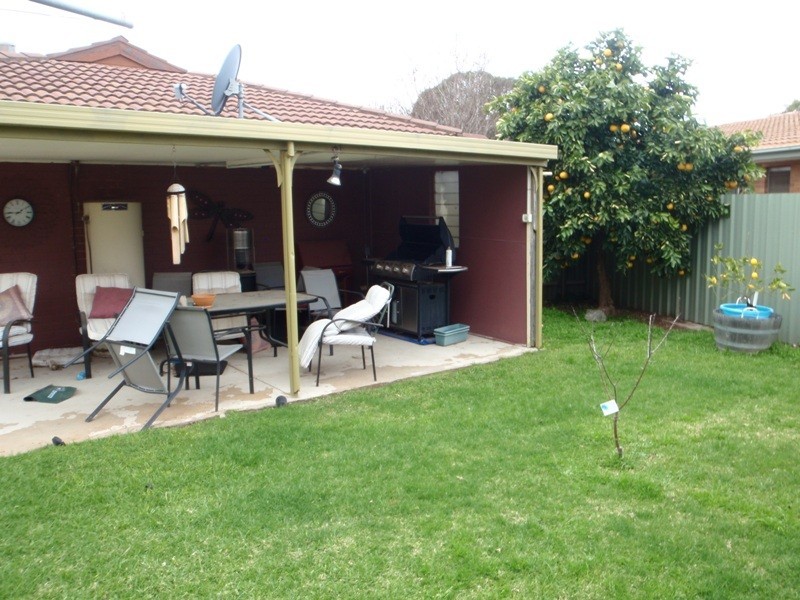 54 Hampton Street, Finley NSW 2713