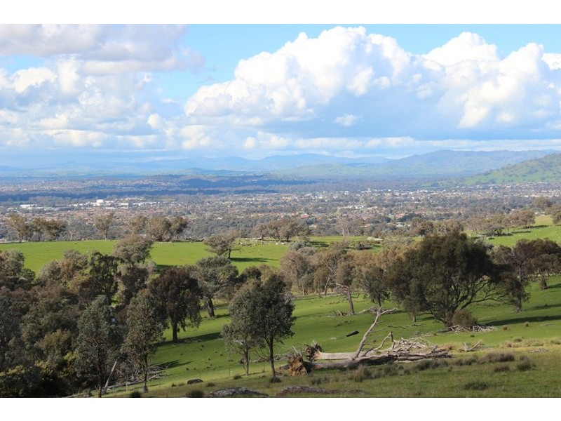 “Water Rings” Huon Creek, Wodonga VIC 3690