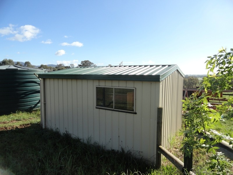 15 Flynns Lane, Osbornes Flat VIC 3691