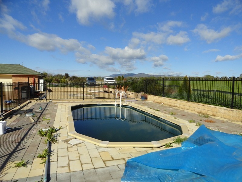 15 Flynns Lane, Osbornes Flat VIC 3691